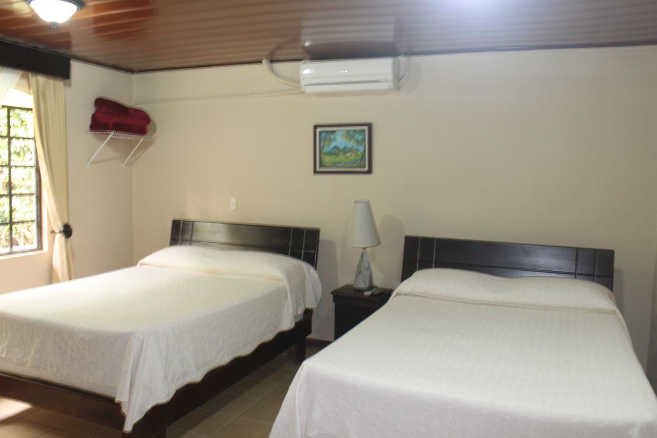 Hotel Santa Maria Inn San Juan Abajo Esterno foto