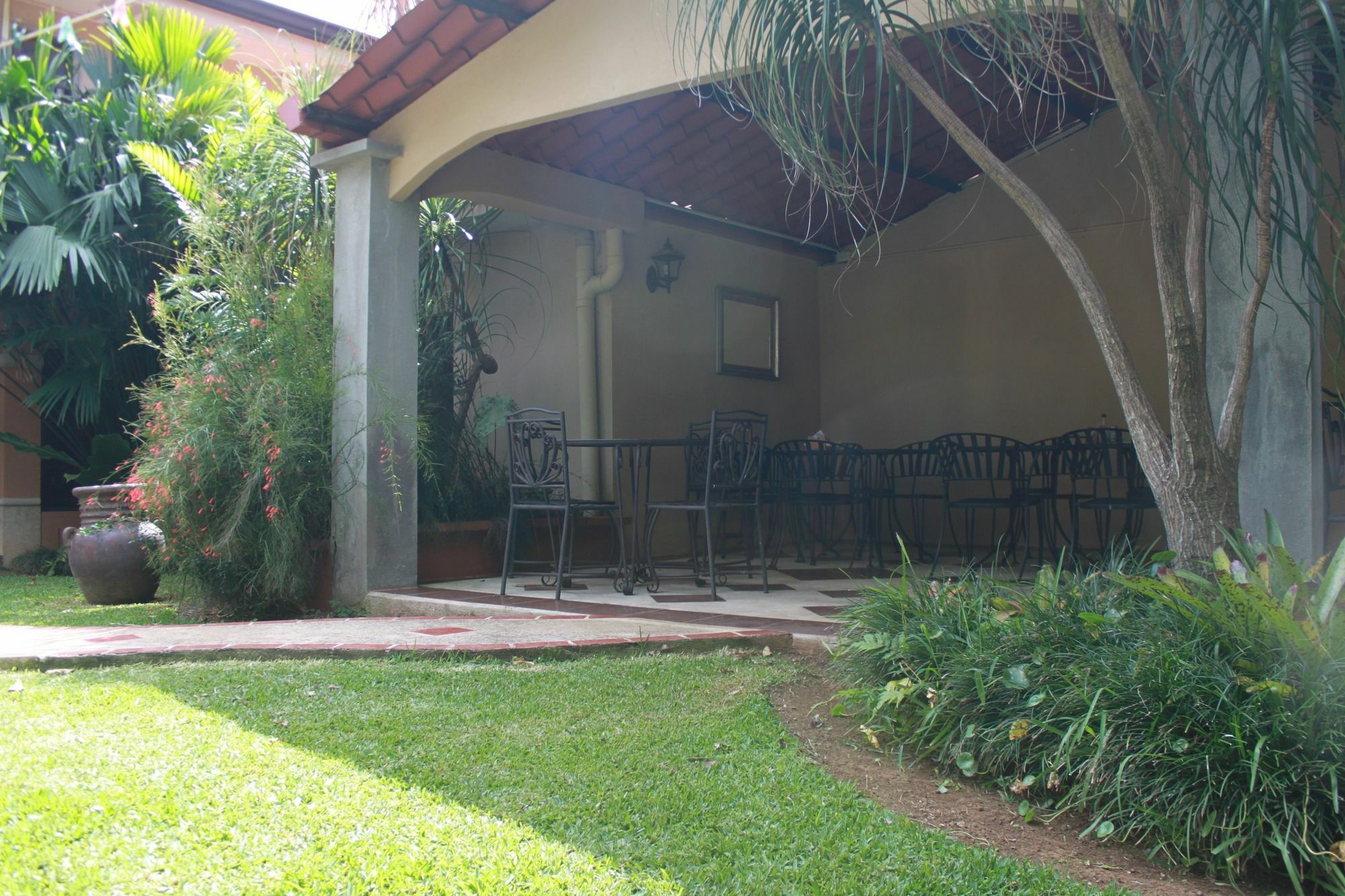 Hotel Santa Maria Inn San Juan Abajo Esterno foto